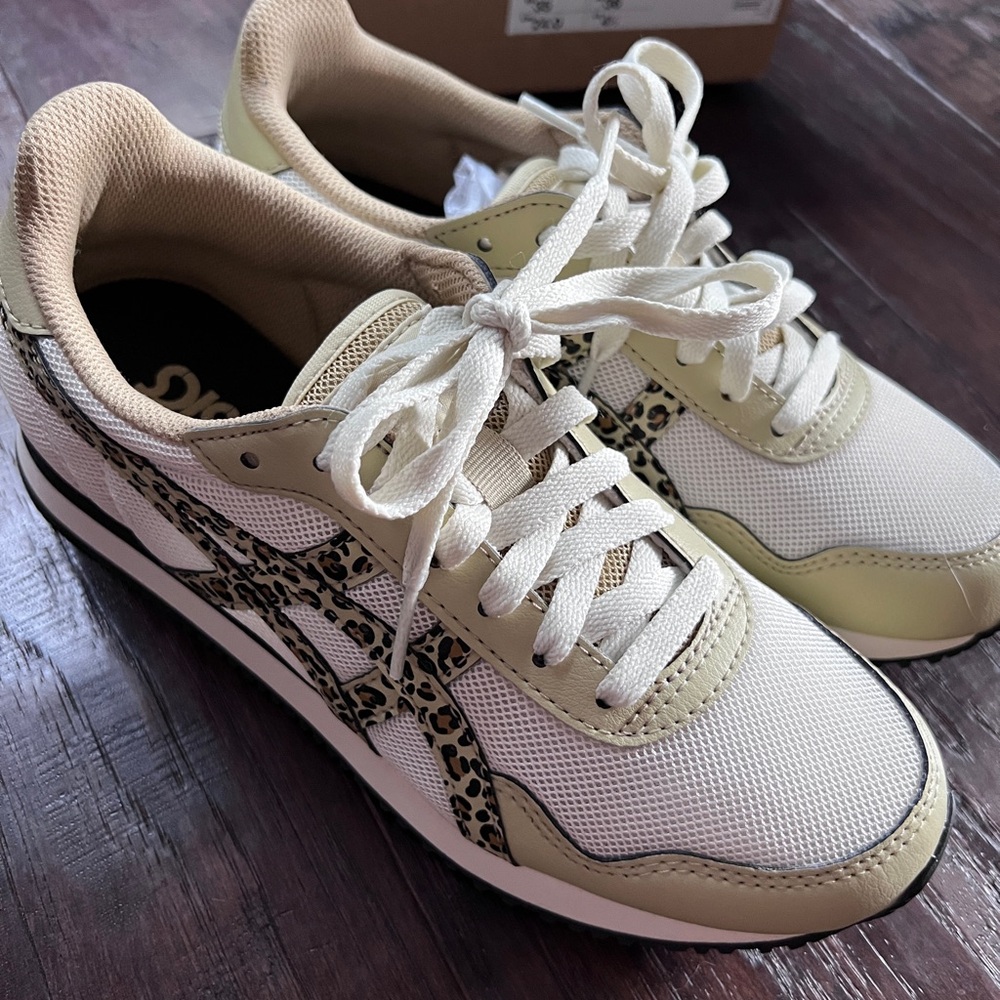 ASICS Tiger Runner Leopard Print